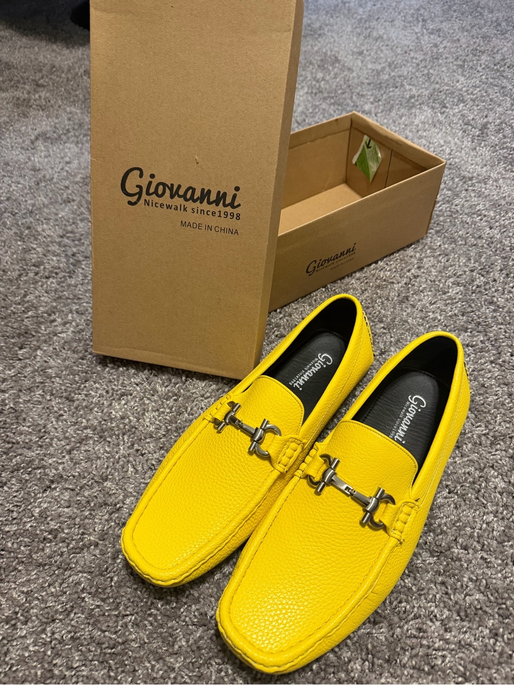 Giovanni Yellow Leather Driver Loafers